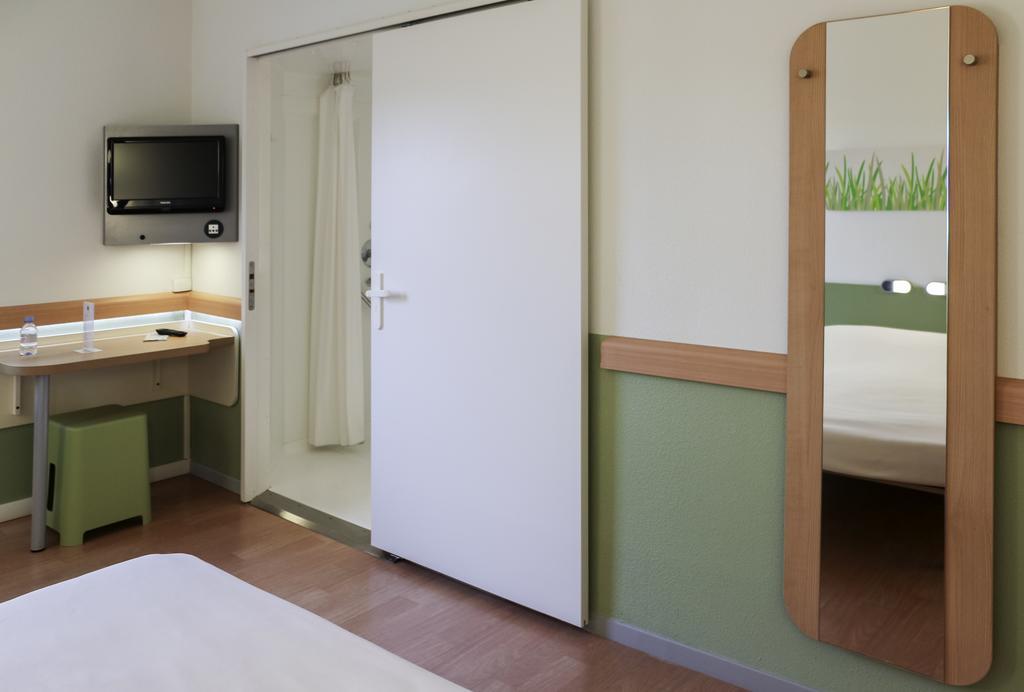 Ibis Budget Castelnaudary - A61 외부 사진