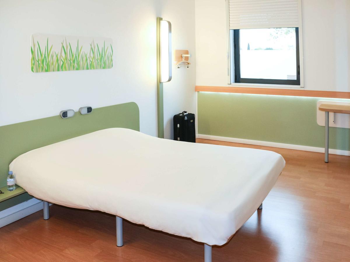 Ibis Budget Castelnaudary - A61 외부 사진